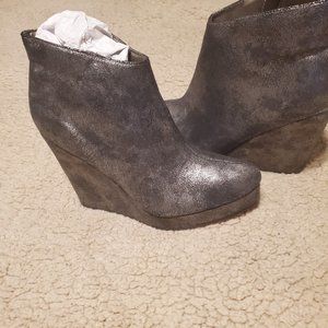 Michael Antonio Candey Wedge Bootie Pewter